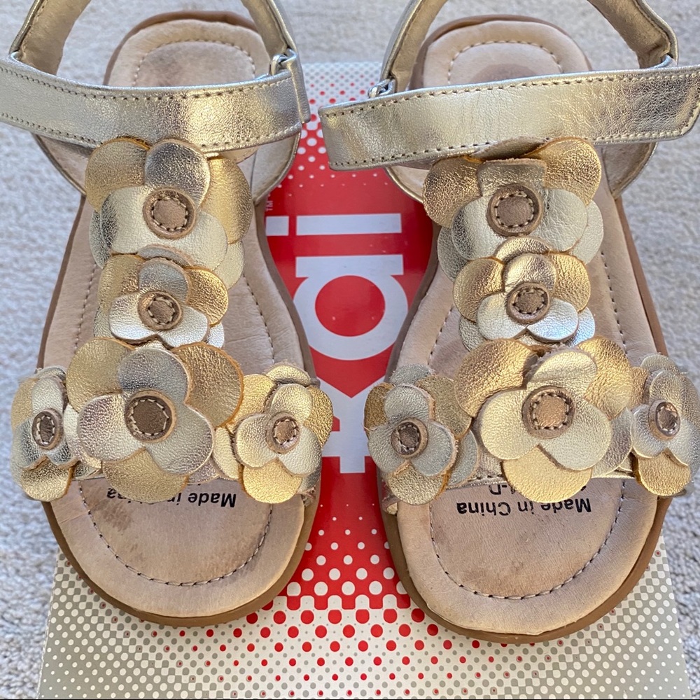 See Kai Run T-strap Sandals